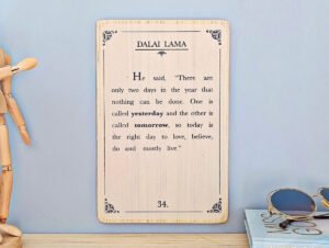 CARTEL DE MADERA "DALAI"